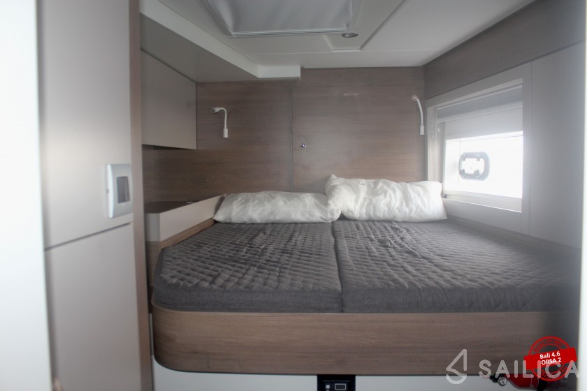 Bali 4.6 - Yacht Charter Sailica