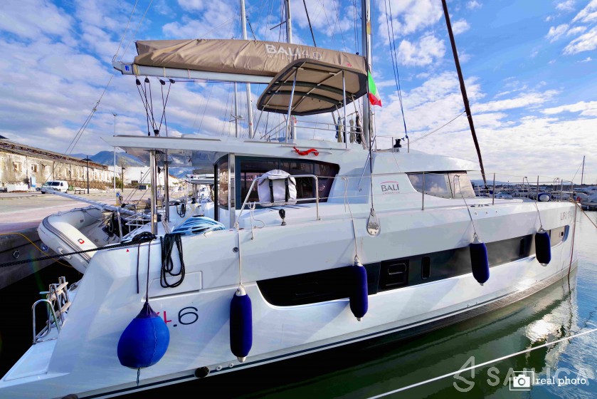 Bali 4.6 - Yacht Charter Sailica