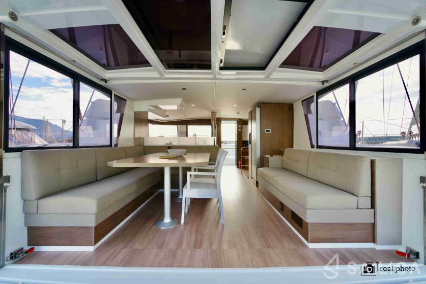 Bali 4.6 - Yacht Charter Sailica