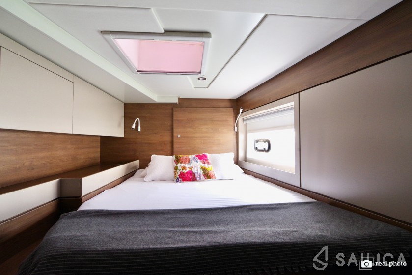 Bali 4.6 - Yacht Charter Sailica
