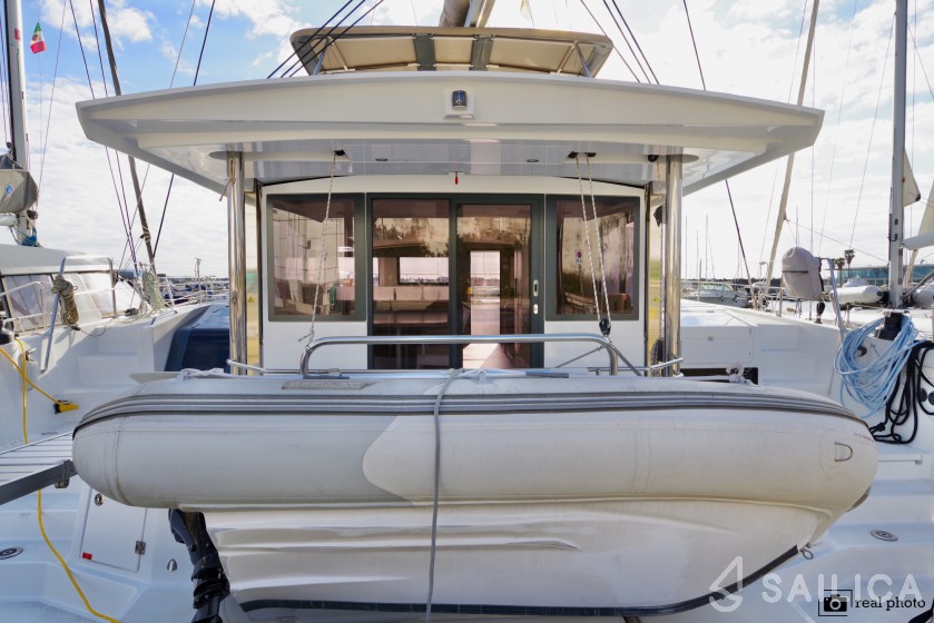 Bali 4.6 - Yacht Charter Sailica