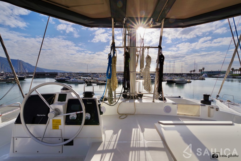 Bali 4.6 - Yacht Charter Sailica