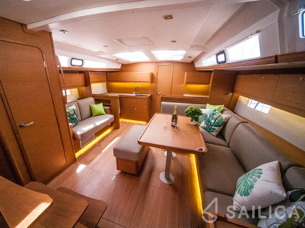 Dufour 460 GL - Yacht Charter Sailica