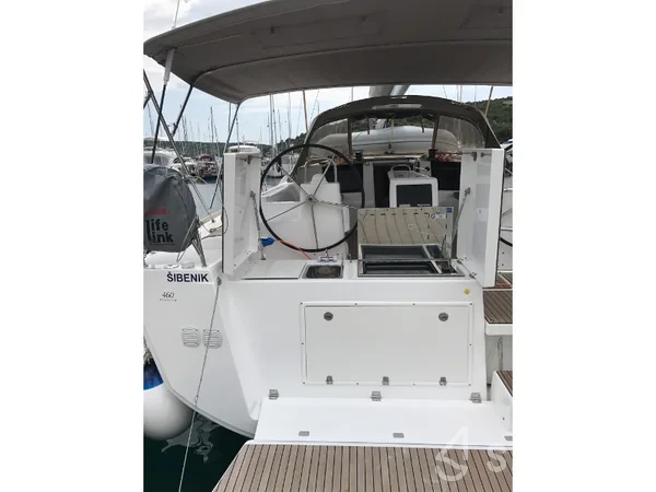 Dufour 460 GL - Yacht Charter Sailica