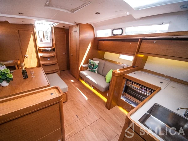 Dufour 460 GL - Yacht Charter Sailica