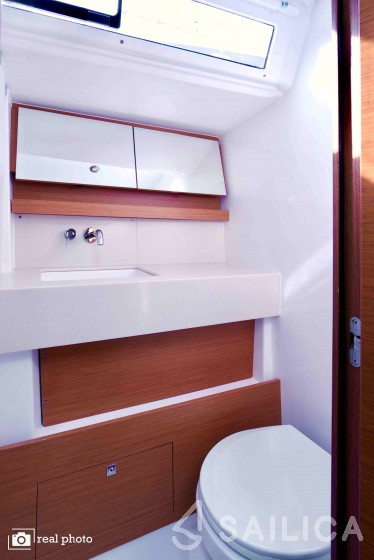 Dufour 470 - Yacht Charter Sailica