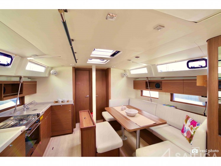 Oceanis 46.1 - Yacht Charter Sailica