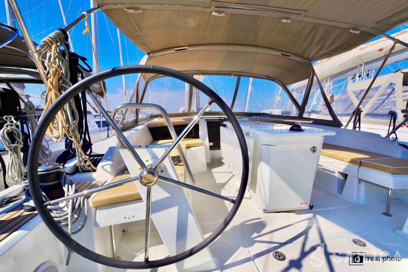 Oceanis 46.1 - Yacht Charter Sailica