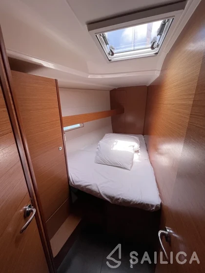 Dufour 460 GL - Yacht Charter Sailica