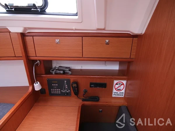 Bavaria 41 Cruiser - Yacht Charter Sailica