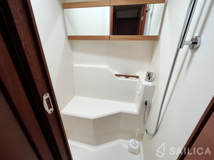 Hanse 458 - Yacht Charter Sailica