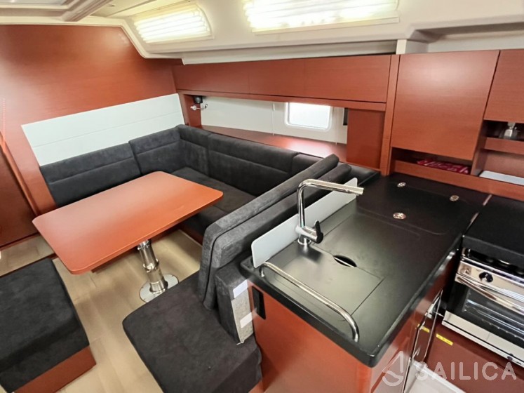 Hanse 458 - Yacht Charter Sailica