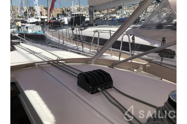 Sun Odyssey 440 - Yacht Charter Sailica