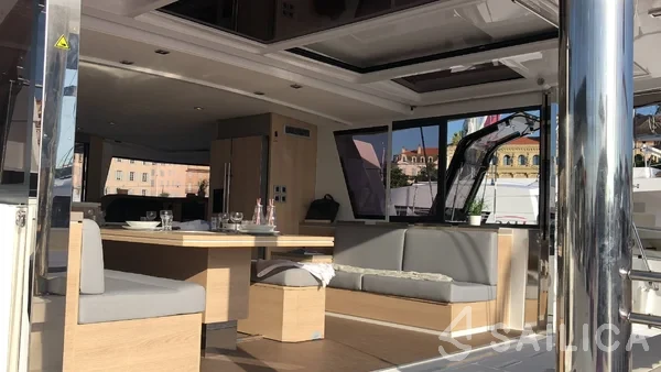 Bali 5.4. - Yacht Charter Sailica