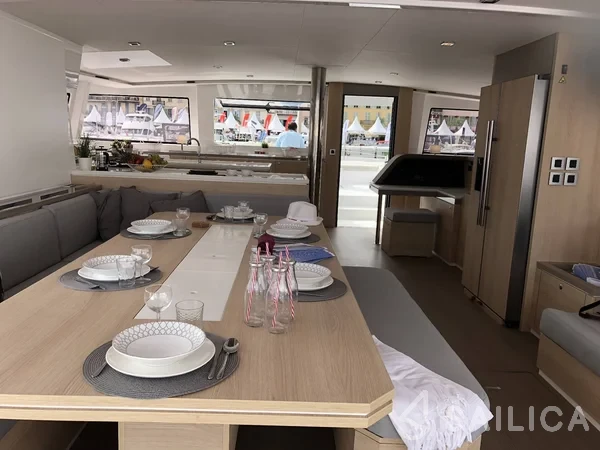 Bali 5.4. - Yacht Charter Sailica