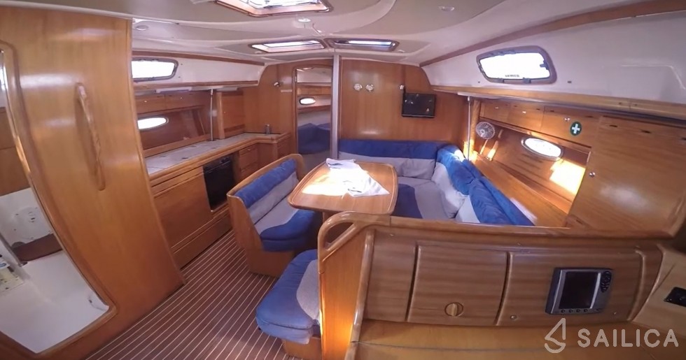 Bavaria 39 Cruiser - Yacht Charter Sailica