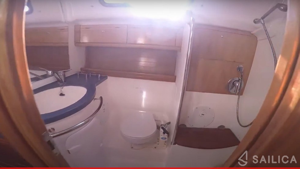 Bavaria 39 Cruiser - Yacht Charter Sailica