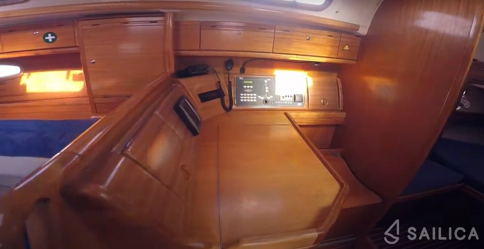 Bavaria 39 Cruiser - Yacht Charter Sailica