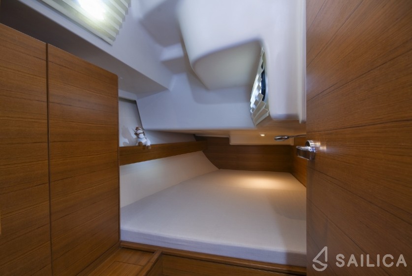 Salona 44 - Yacht Charter Sailica