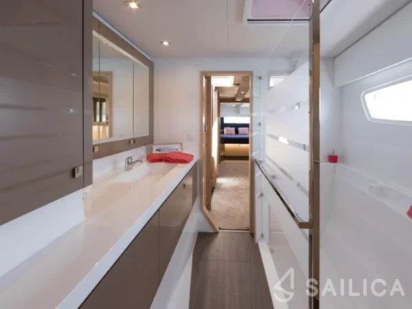 Saona 47 - Yacht Charter Sailica