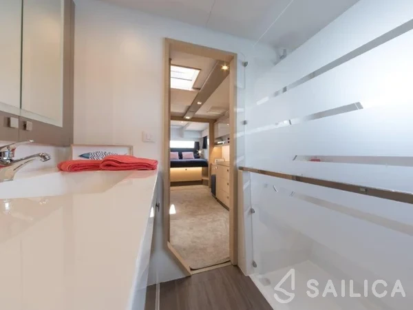 Saona 47 - Yacht Charter Sailica