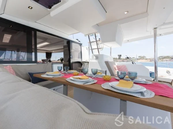 Saona 47 - Yacht Charter Sailica