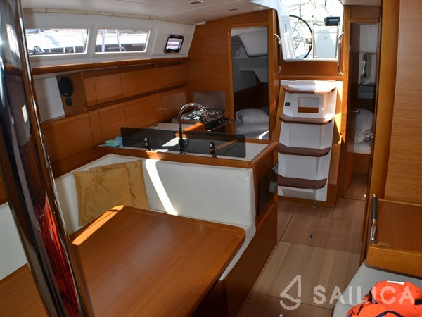 Sun Odyssey 379 - Yacht Charter Sailica