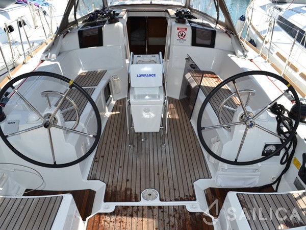 Sun Odyssey 379 - Yacht Charter Sailica