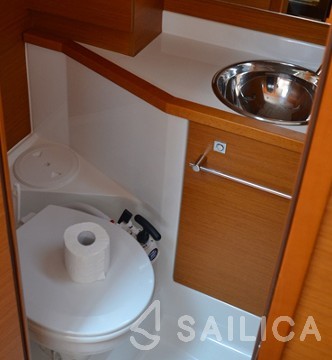 Sun Odyssey 379 - Yacht Charter Sailica
