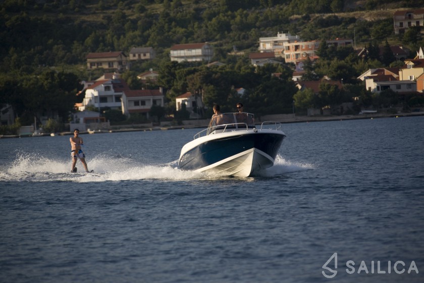 Atlantic Marine 670 - Yacht Charter Sailica