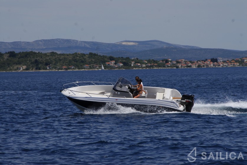 Atlantic Marine 670 - Yacht Charter Sailica