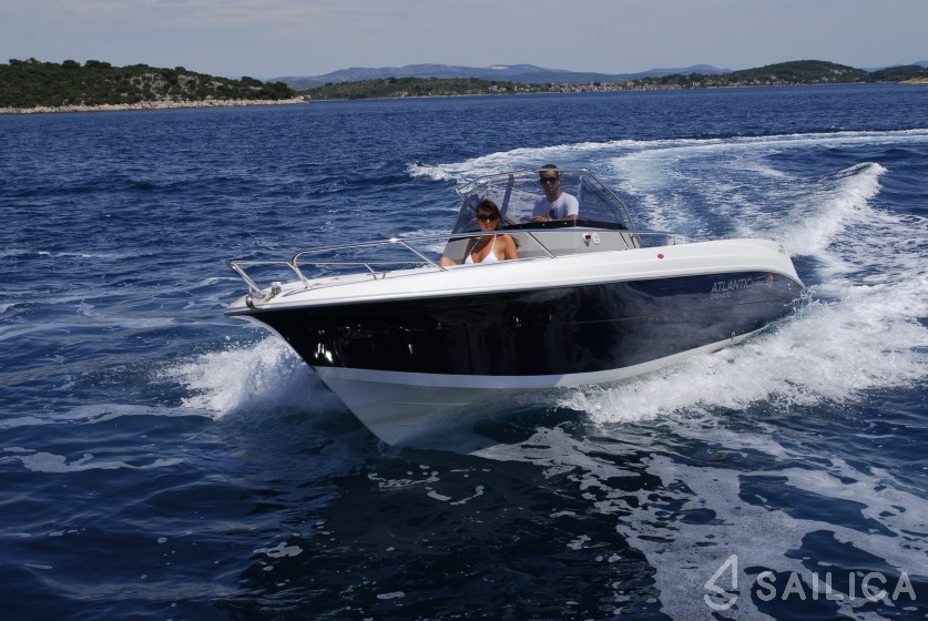 Atlantic Marine 670 - Yacht Charter Sailica
