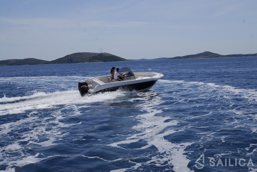 Atlantic Marine 670 - Yacht Charter Sailica