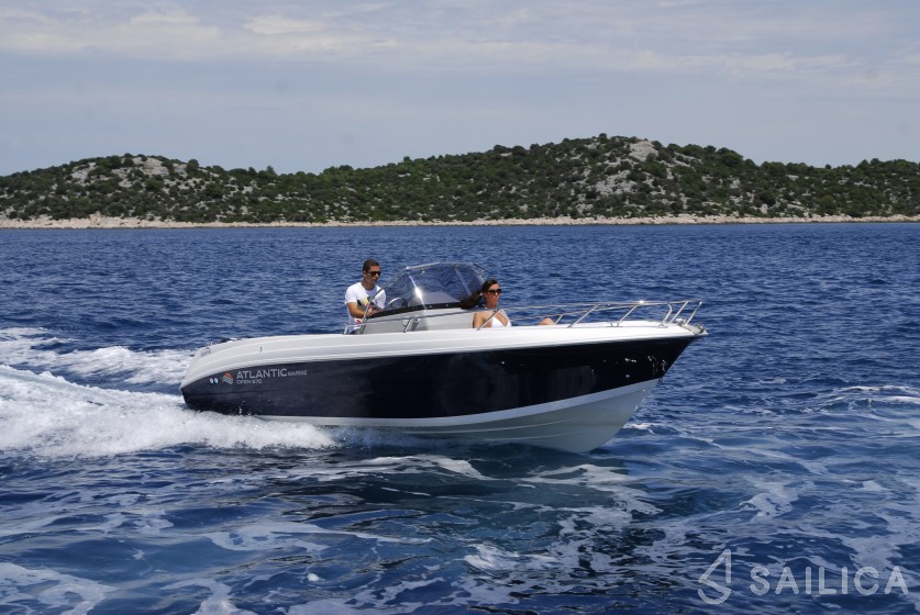 Atlantic Marine 670 - Yacht Charter Sailica
