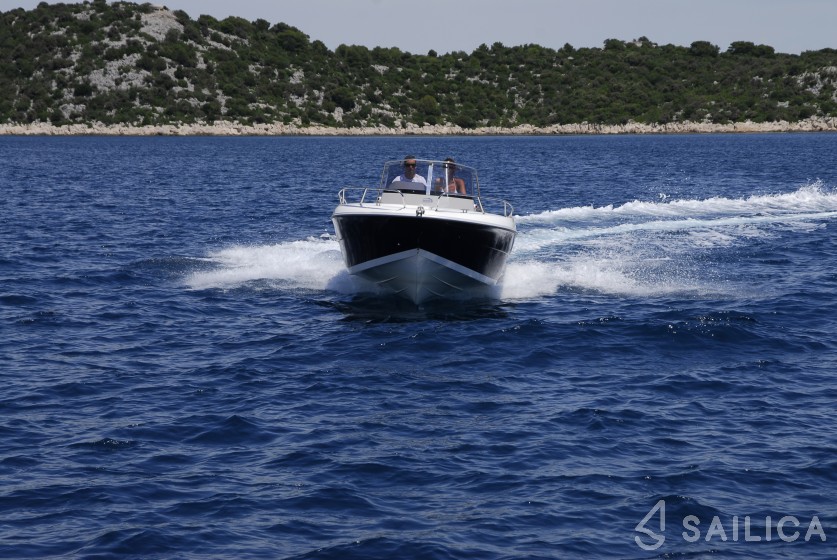 Atlantic Marine 670 - Yacht Charter Sailica