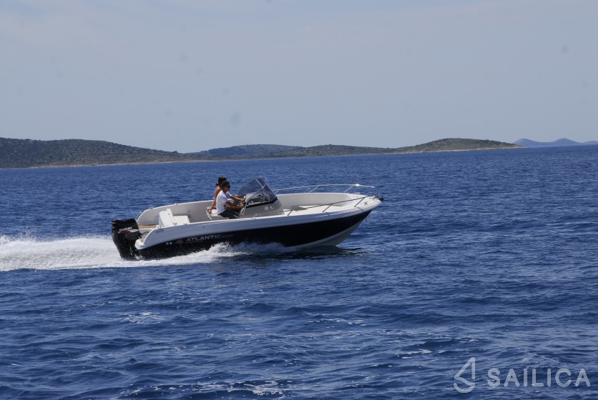 Atlantic Marine 670 - Yacht Charter Sailica