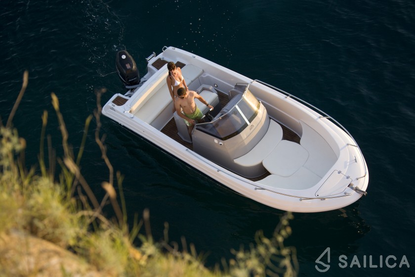 Atlantic Marine 670 - Yacht Charter Sailica