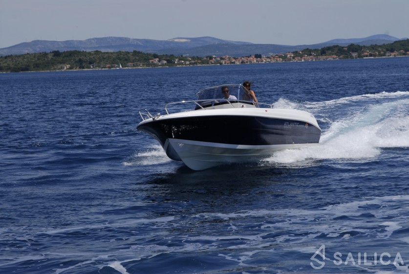 Atlantic Marine 670 - Yacht Charter Sailica