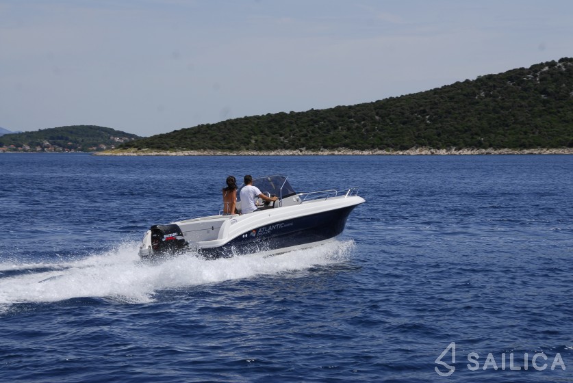 Atlantic Marine 670 - Yacht Charter Sailica