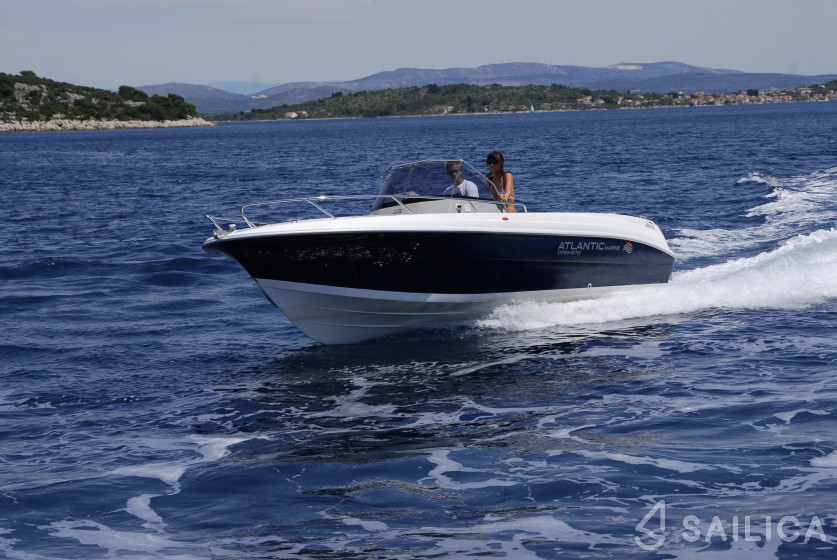 Atlantic Marine 670 - Yacht Charter Sailica