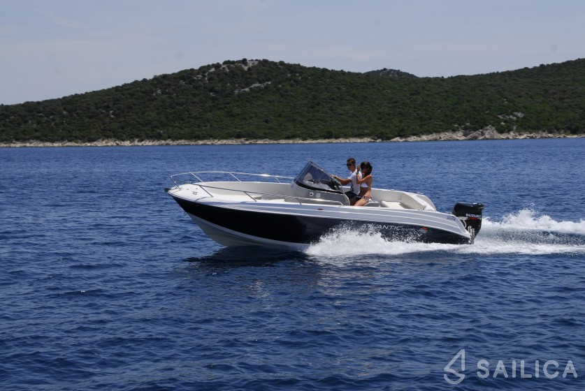 Atlantic Marine 670 - Yacht Charter Sailica