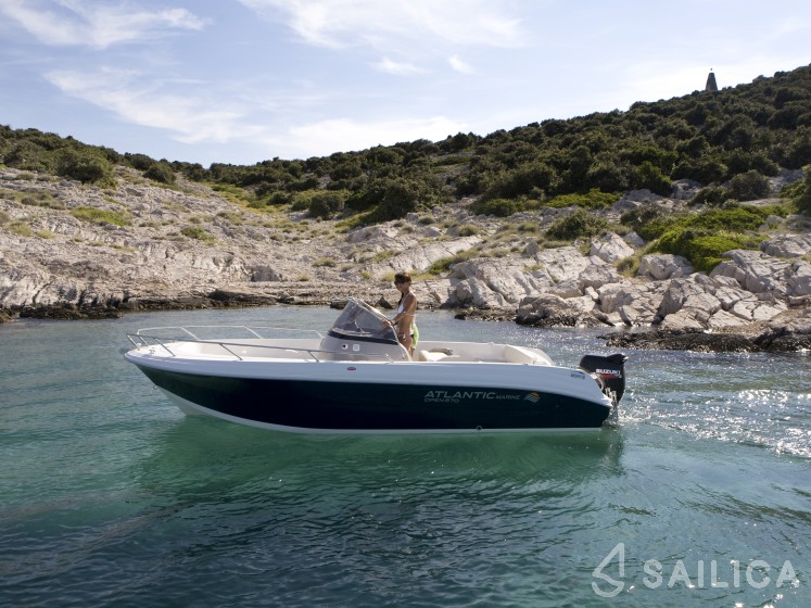 Atlantic Marine 670 - Yacht Charter Sailica
