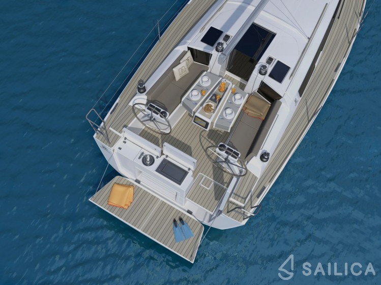 Dufour 360 GL - Yacht Charter Sailica