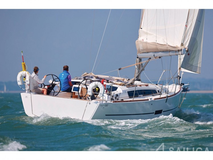 Dufour 360 GL - Yacht Charter Sailica