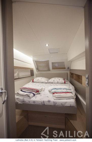 Bali 4.5 - Yacht Charter Sailica