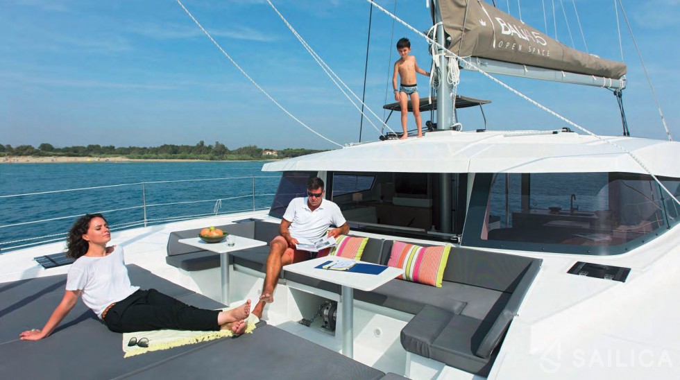 Bali 4.5 - Yacht Charter Sailica