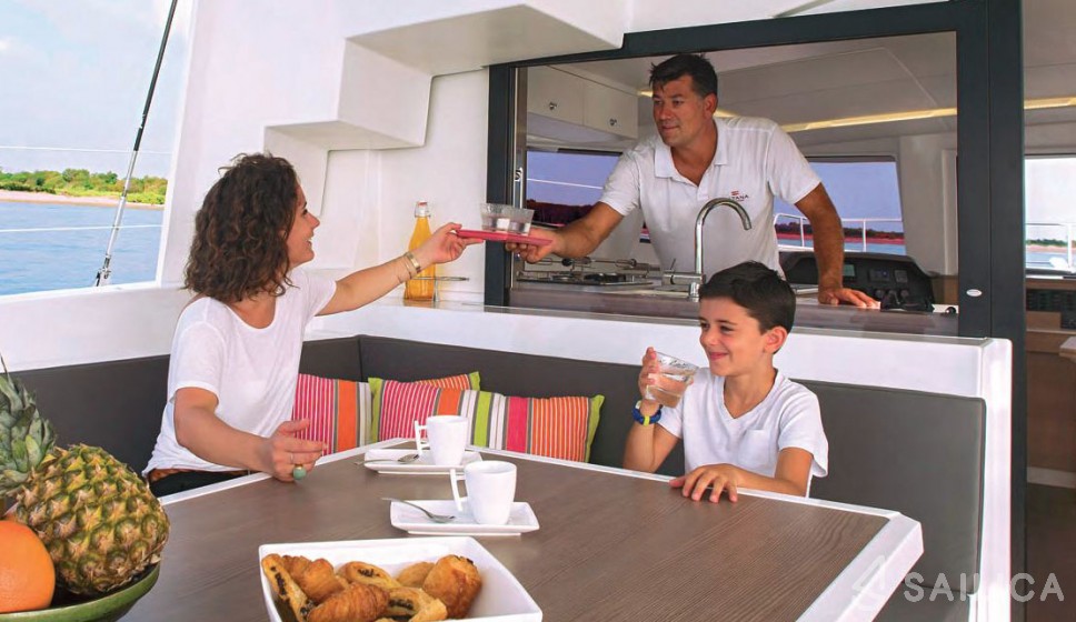 Bali 4.5 - Yacht Charter Sailica