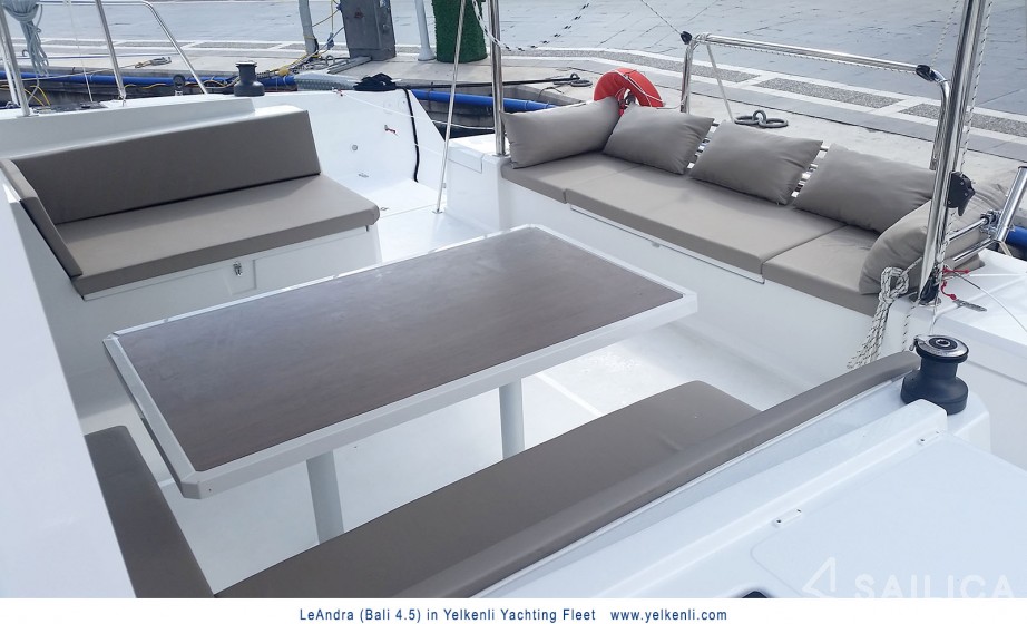 Bali 4.5 - Yacht Charter Sailica