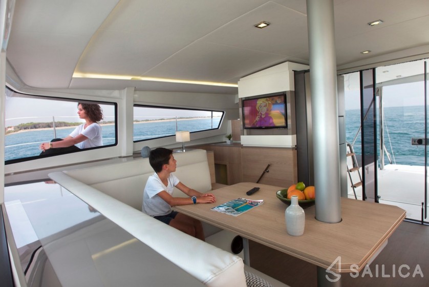 Bali 4.5 - Yacht Charter Sailica