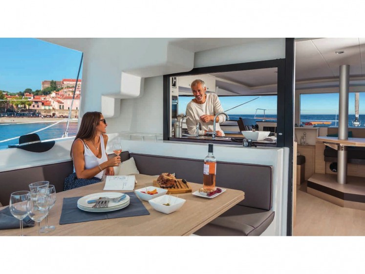 Bali 4.5 - Yacht Charter Sailica